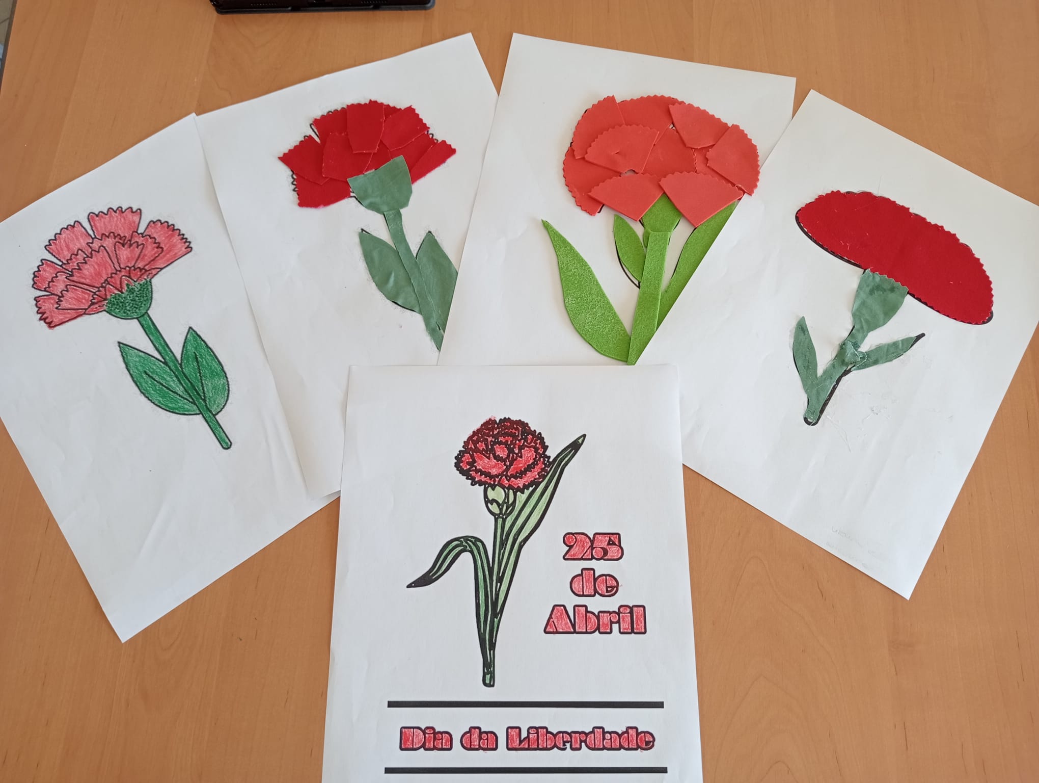 Atividades 25 Abril