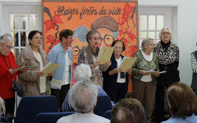 Uma tarde inesquecível no nosso Centro de Dia!  