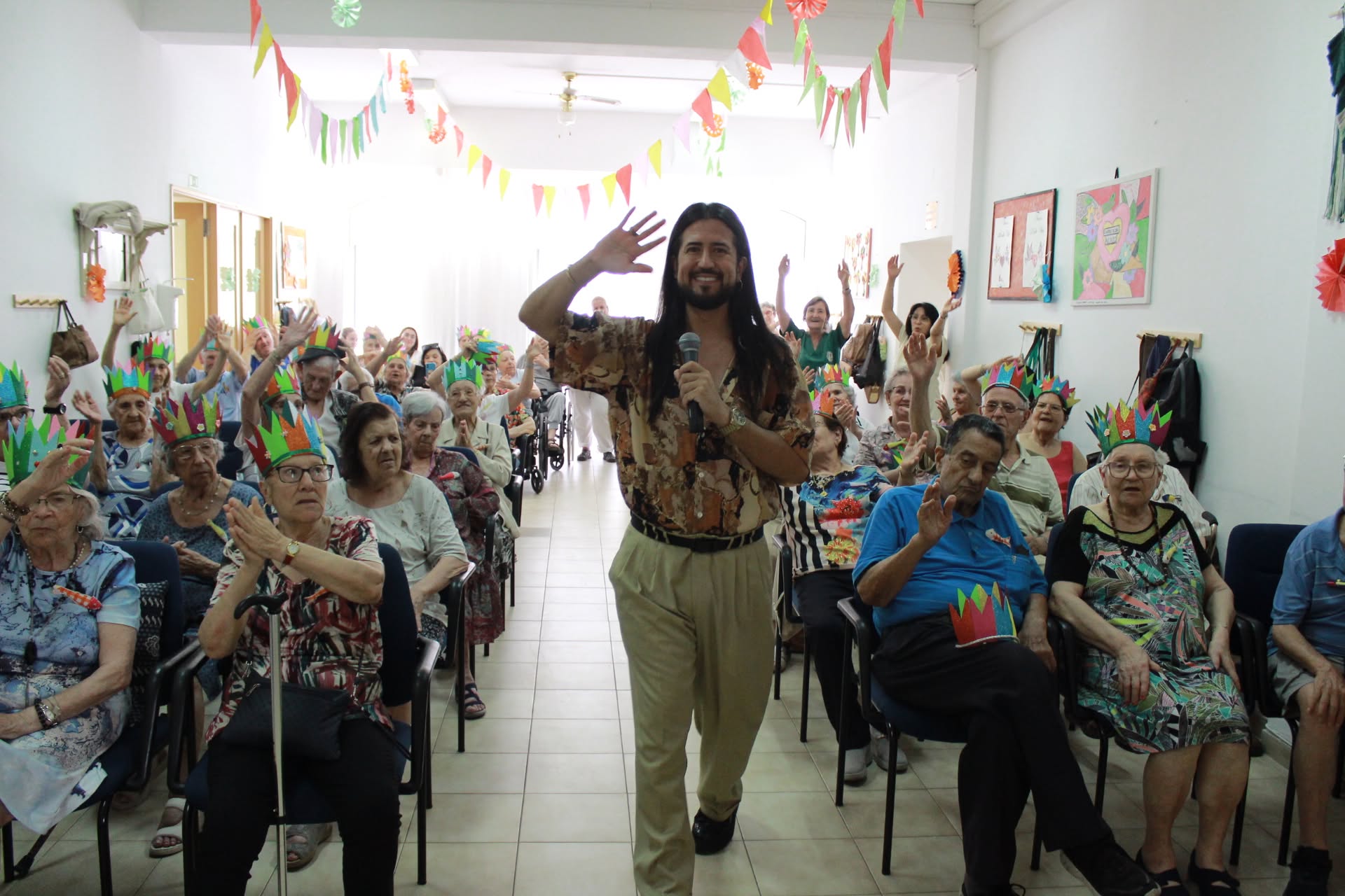 Uma tarde inesquecível no nosso Centro de Dia! 
