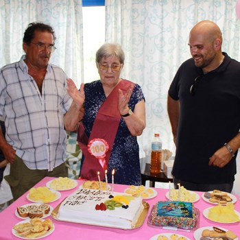 Celebrar 100 anos é celebrar uma vida de memórias 