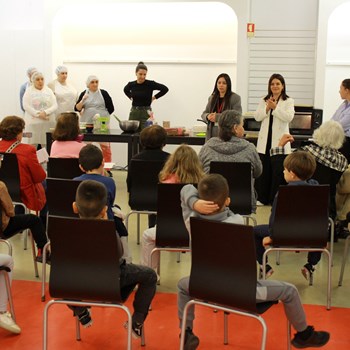 Showcooking Intergeracional – Campanha Natal com propósito no Ria Shopping 