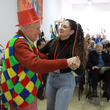 Sorrisos, Máscaras e Boa Disposição