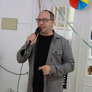 Sorrisos, Máscaras e Boa Disposição