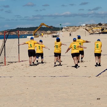 Andebol, Praia e Muitos Sorrisos 