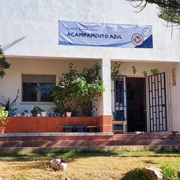 Centro Comunitário Acampamento Azul Celebra 25 Anos com Inauguração de Placa de Sinalização do nosso espaço!